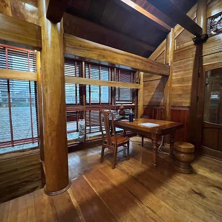 Biet Thu Go Wooden House Quy Nhon Canh Bien Villa Exterior photo